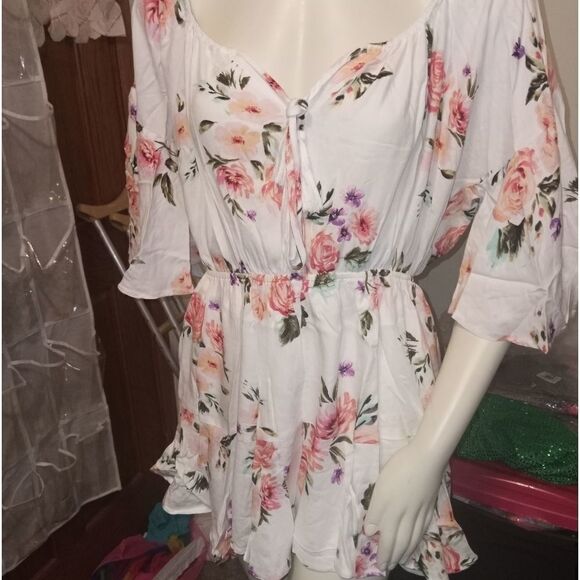 White Birch Floral Romper - Picture 2 of 4